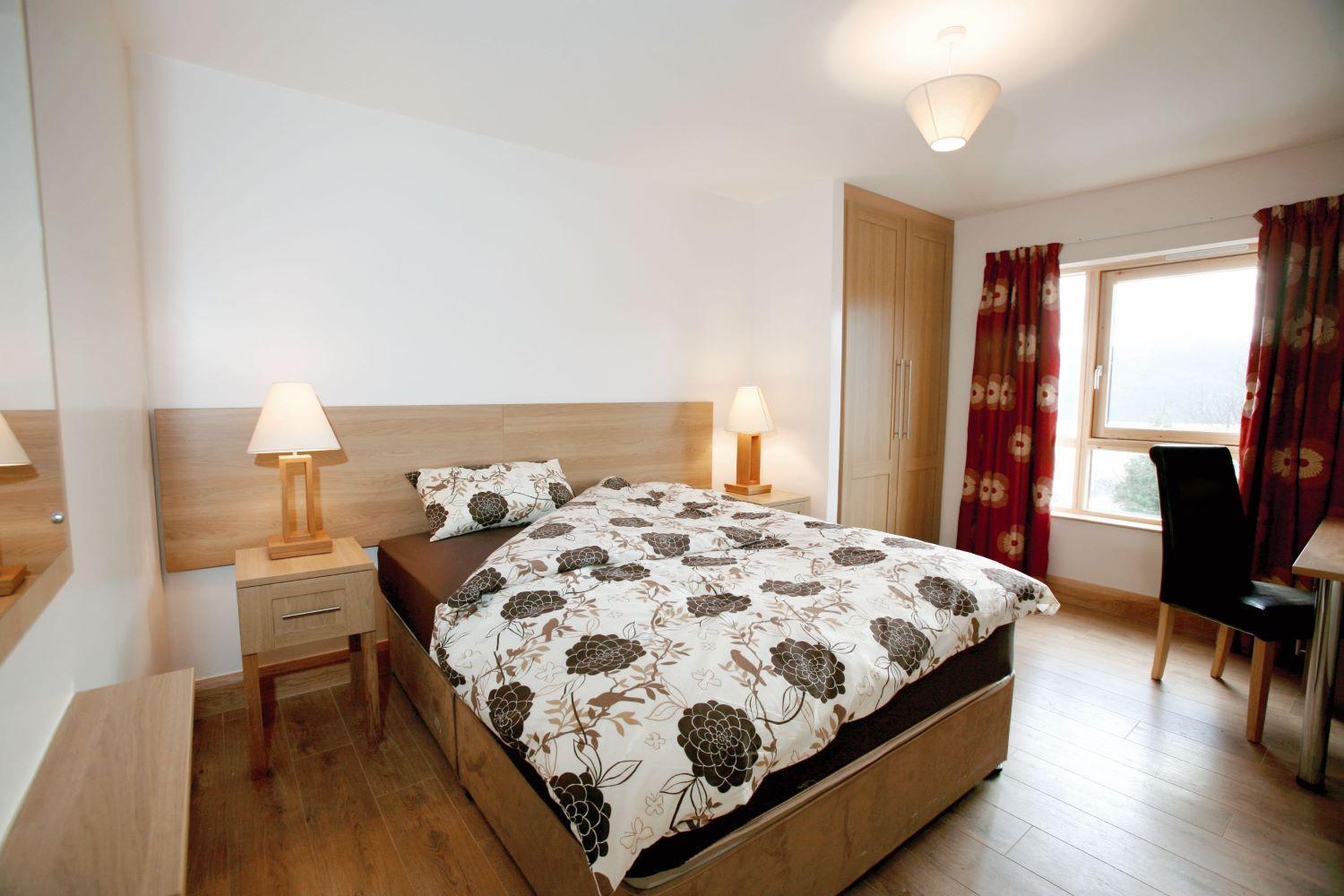 St Angela'S Lakeside Aparthotel Sala Sligo Eksteriør billede